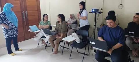 Menyimak Paparan Nany Afrida, Anak Jelata yang Menjadi Ketua IFJ Asia-Pasifik