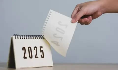 Kalender 2025 Lengkap dengan Tanggal Merah