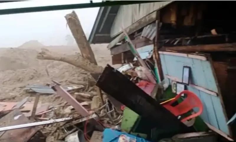 Kondisi usai banjir bandang di Humbang Hasundutan, Rabu (26/11/2025). (Foto: Dok. Polda Sumut)