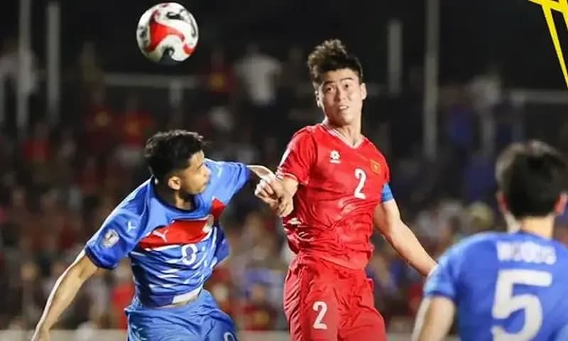 Timnas Filipina dan Timnas Vietnam dalam pertandingan Grup B Piala AFF 2024 di Stadion Rizal Memorial, Manila, Rabu (18/12/2024). (Foto: aseanfootball.org)