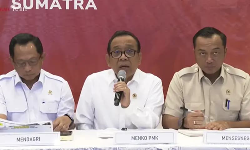 Konferensi Pers Pemulihan dan Rencana Strategis Pascabencana Jelang Akhir Tahun (Foto: Tangkapan Layar Youtube Sekretariat Presiden)